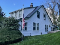 Thumbnail of metal roof photo