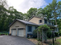 Thumbnail of metal roof photo