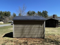 Thumbnail of metal roof photo