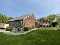 Thumbnail of metal roof photo