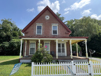 Thumbnail of metal roof photo