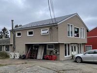 Thumbnail of metal roof photo