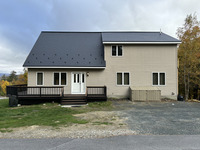 Thumbnail of metal roof photo