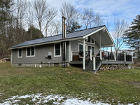 Thumbnail of metal roof photo