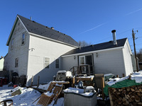 Thumbnail of metal roof photo