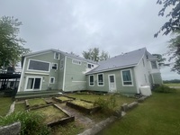 Thumbnail of metal roof photo