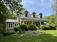 Thumbnail of metal roof photo