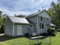Thumbnail of metal roof photo