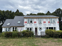 Thumbnail of metal roof photo