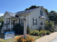 Thumbnail of metal roof photo