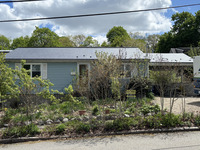 Thumbnail of metal roof photo