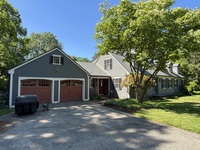 Thumbnail of metal roof photo
