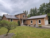 Thumbnail of metal roof photo