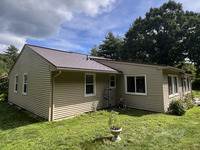 Thumbnail of metal roof photo