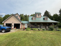 Thumbnail of metal roof photo