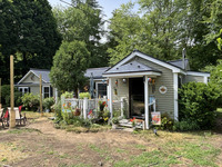 Thumbnail of metal roof photo